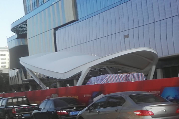 沈陽膜結構對膜面進行裁剪的工具有哪些？