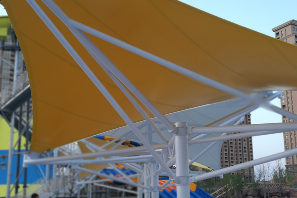 沈陽張拉膜染色可以抵抗天氣變化嗎？